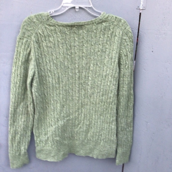 LL Bean Women's 80% Lambs Wool Cable Sweater Crewneck Green  Knit Sweater - Picture 5 of 11